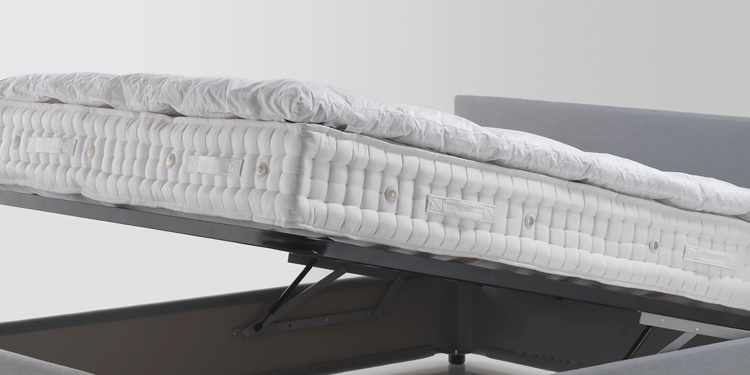 Blog Novembre 2024_Homepage (1) copertina blog 10 domande sul topper